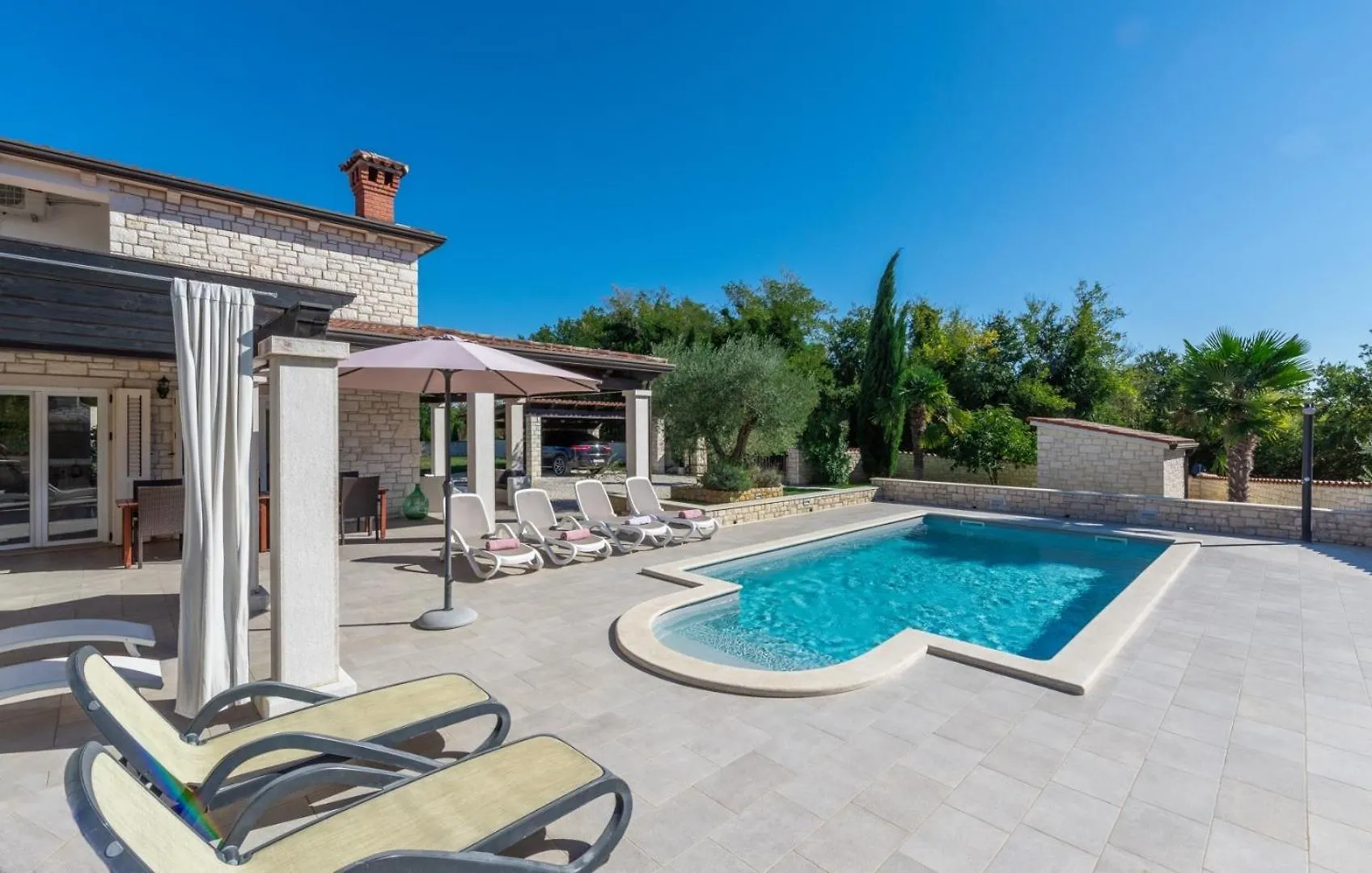 Villa Mali Raj Zikovici Kroatië